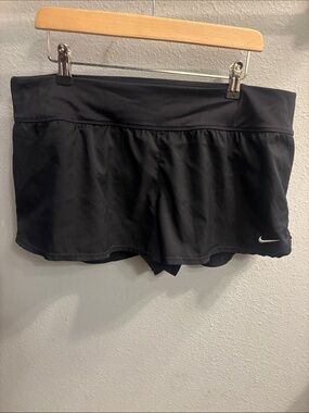 Nike Black Women's Tennis Skort with Built-In Shorts